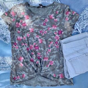 International Concepts Short Sleeve Camo Tee Small